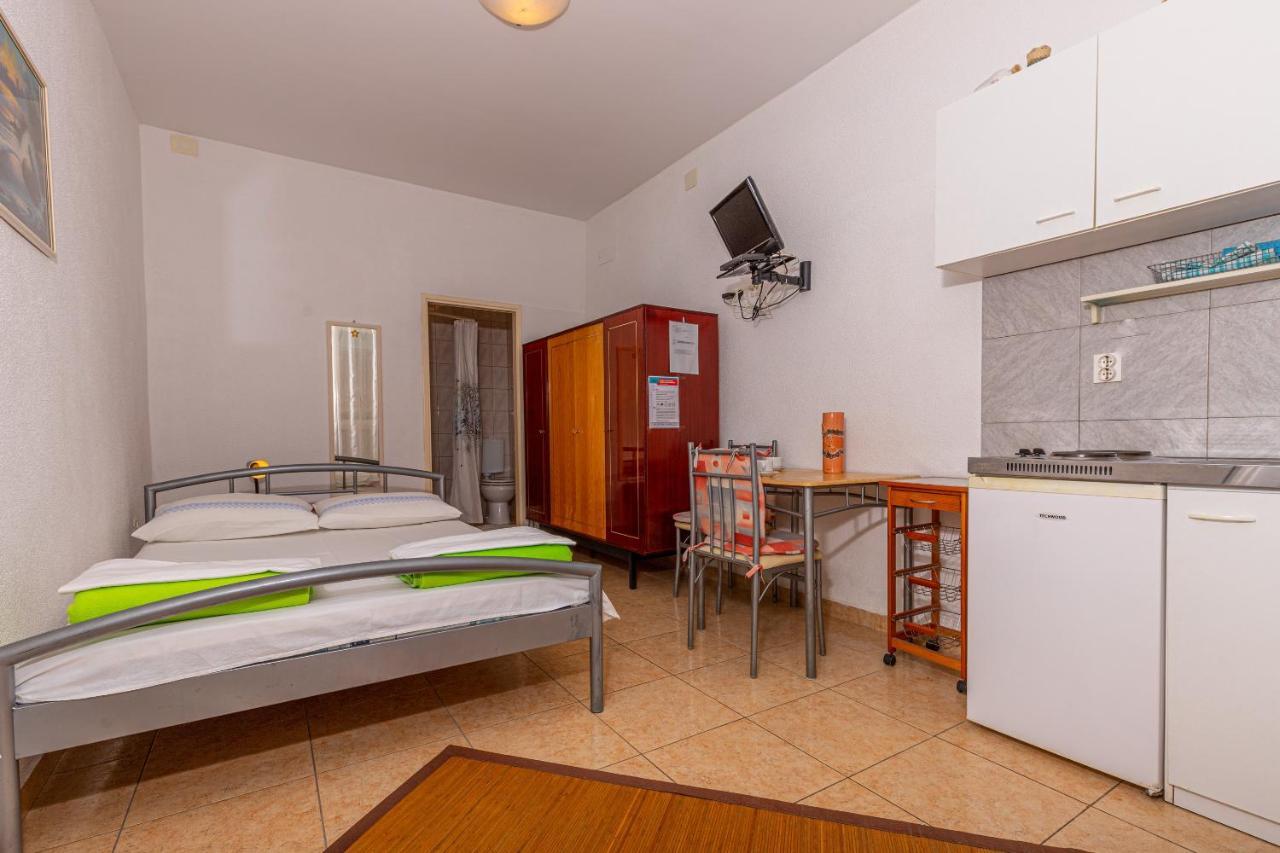Loki Apartmán *