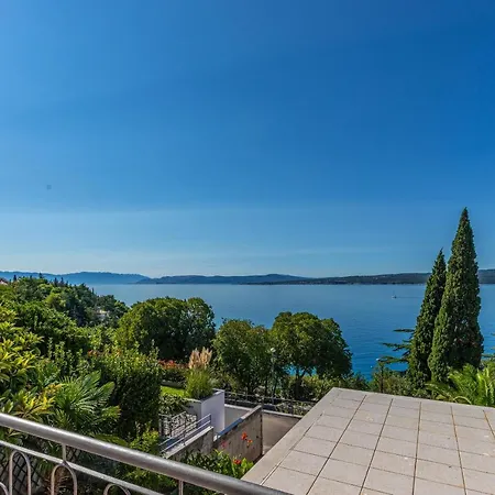 Apartmani Loki Dramalj Exterior foto