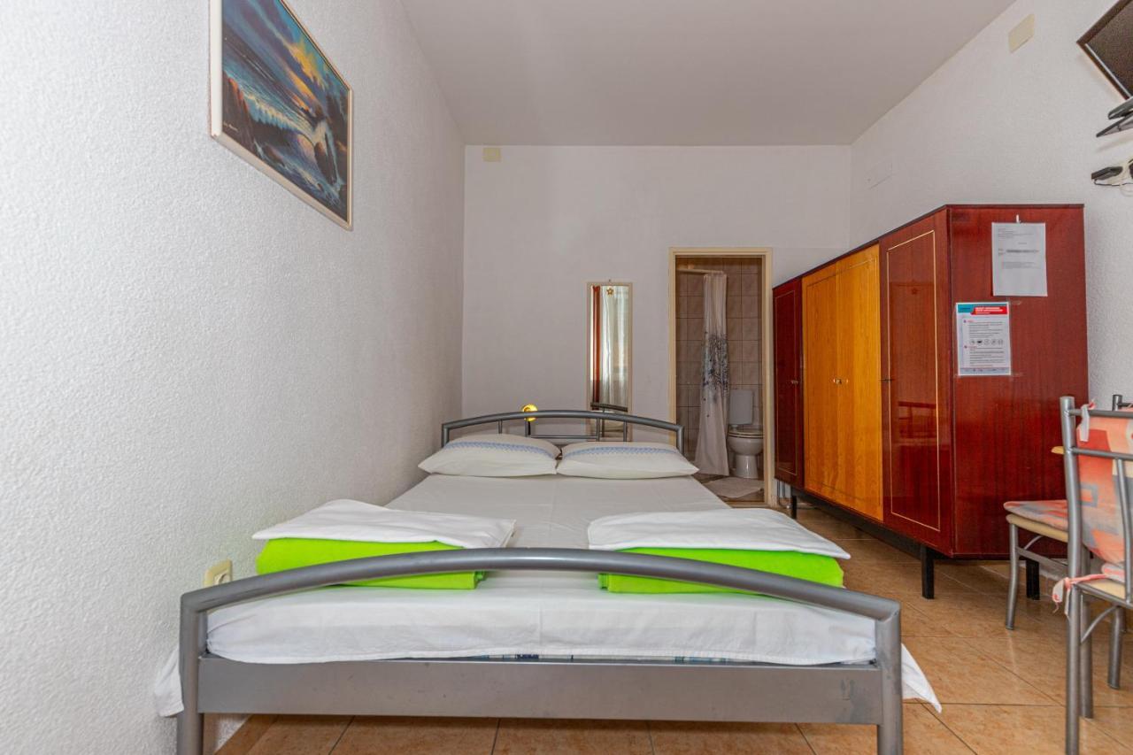 Loki Apartment